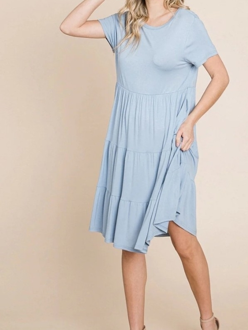 Casual Tiered Short Sleeve Dress in Light Blue With Pockets
